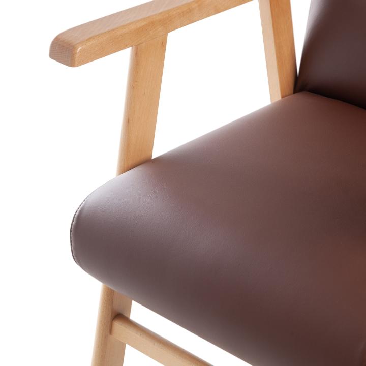 Sillón de madera tapizado BOSTON NOGAL