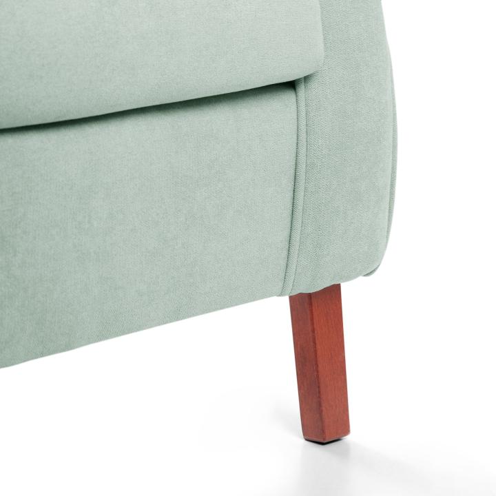 Sillón orejero tapizado CARLA