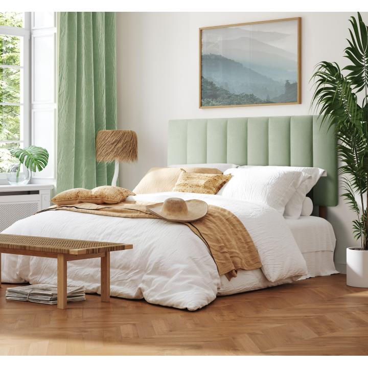 Cabecero de cama tapizado con patas MÓDENA